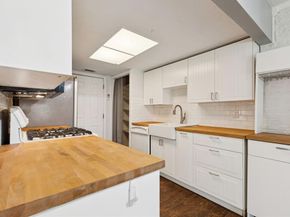 3209  Seaside Street , Irving Texas 75062