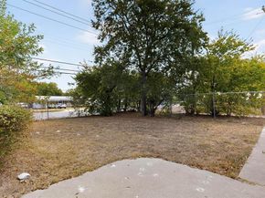 702  Rea Avenue , Lancaster Texas 75146