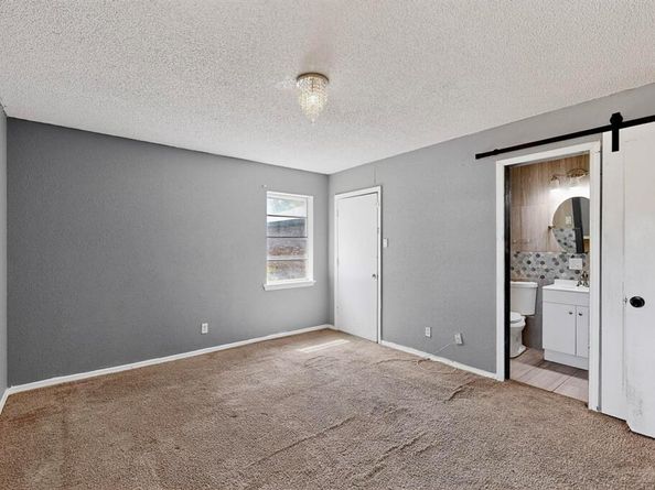 702  Rea Avenue , Lancaster Texas 75146