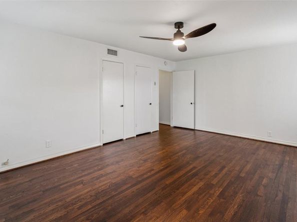 1804-1806  Mariposa Drive , Dallas Texas 75228
