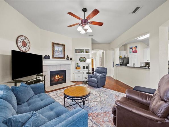 2010  Ashbourne Drive , Rockwall Texas 75087