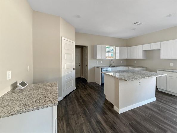 1228  Bessie Street , Fort Worth Texas 76104
