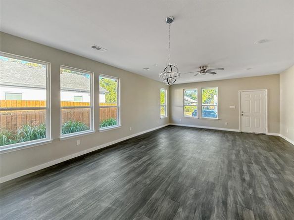 1228  Bessie Street , Fort Worth Texas 76104