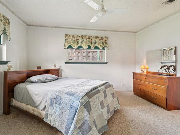 2105  Briarwood Boulevard , Arlington Texas 76013