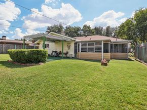 2105  Briarwood Boulevard , Arlington Texas 76013
