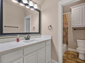 2112  Carleton Avenue , Fort Worth Texas 76107