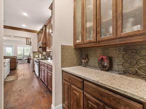 2112  Carleton Avenue , Fort Worth Texas 76107