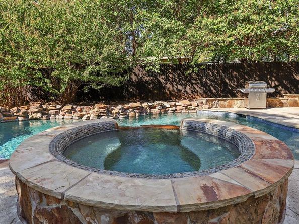2112  Carleton Avenue , Fort Worth Texas 76107