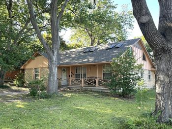 901  Saturn Springs Drive 