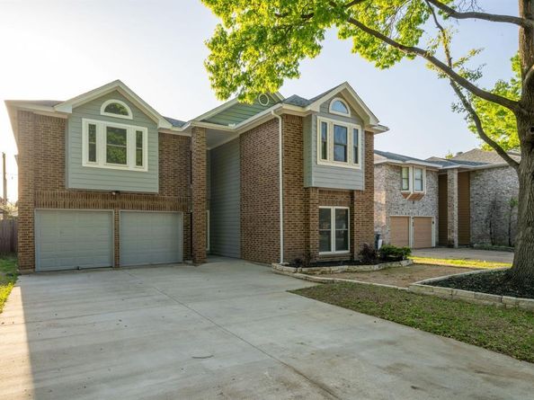 6400  Meadow Glen Drive , Arlington Texas 76018