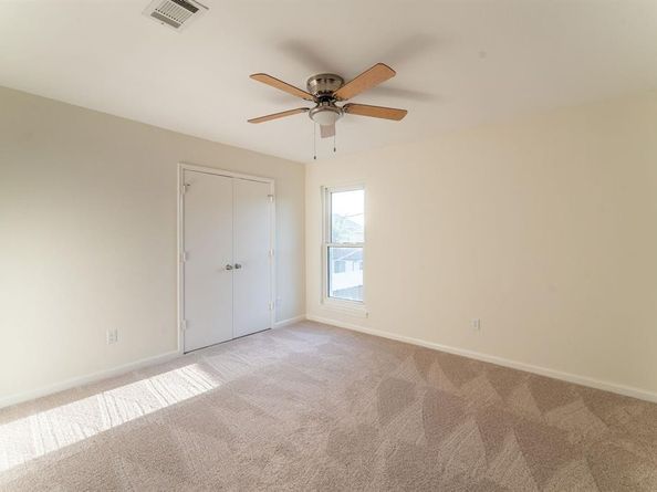 6400  Meadow Glen Drive , Arlington Texas 76018