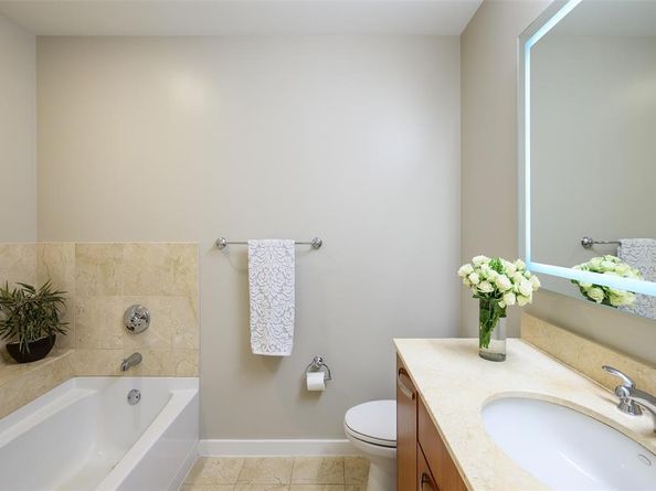 1200  Main Street  2406, Dallas Texas 75202