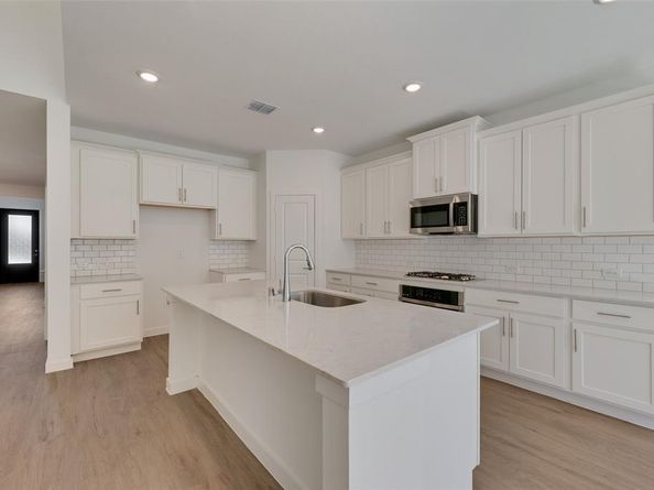 1829  Bryson Street , Celina Texas 75009