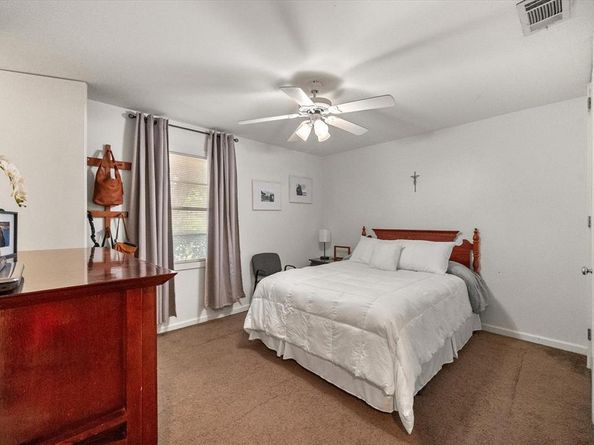 2548  Wood Valley Place , Dallas Texas 75211