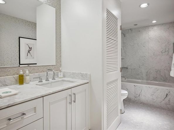 3310  Fairmount Street  11D, Dallas Texas 75201