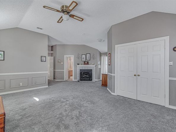 2703  Kingswood Court , Arlington Texas 76001