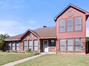 2094  Amber Court 