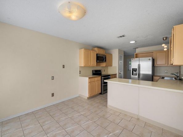 2094  Amber Court , Lewisville Texas 75067