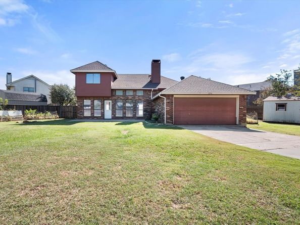 2094  Amber Court , Lewisville Texas 75067