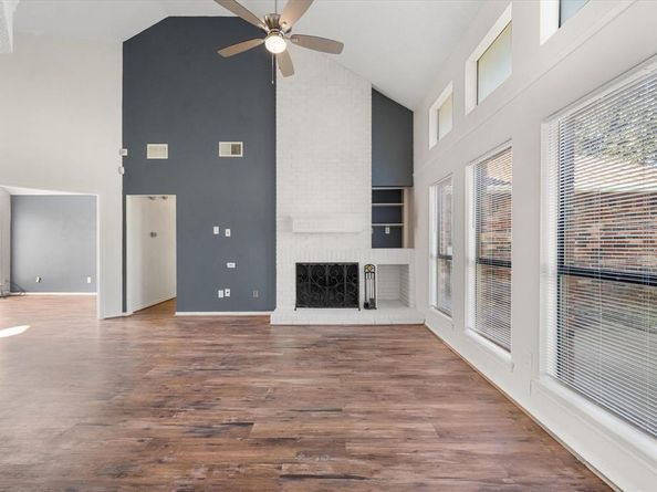 2094  Amber Court , Lewisville Texas 75067