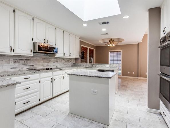 10127  Chisholm Trail , Dallas Texas 75243