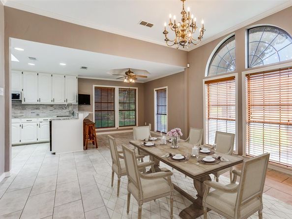 10127  Chisholm Trail , Dallas Texas 75243