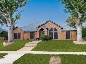 10127  Chisholm Trail , Dallas Texas 75243