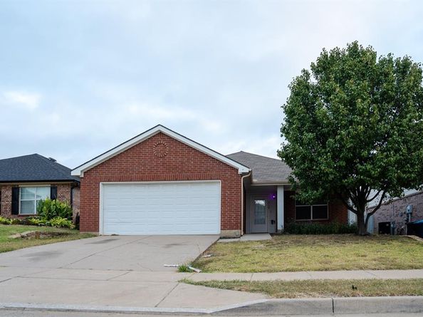 2129  Bliss Road , Fort Worth Texas 76177