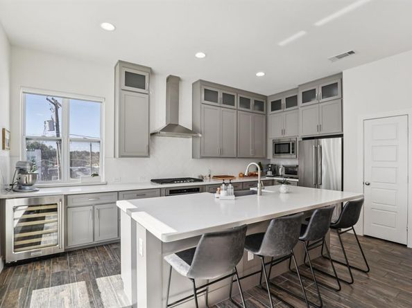 302  Wimberly Street , Fort Worth Texas 76107