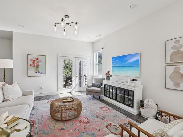 302  Wimberly Street , Fort Worth Texas 76107