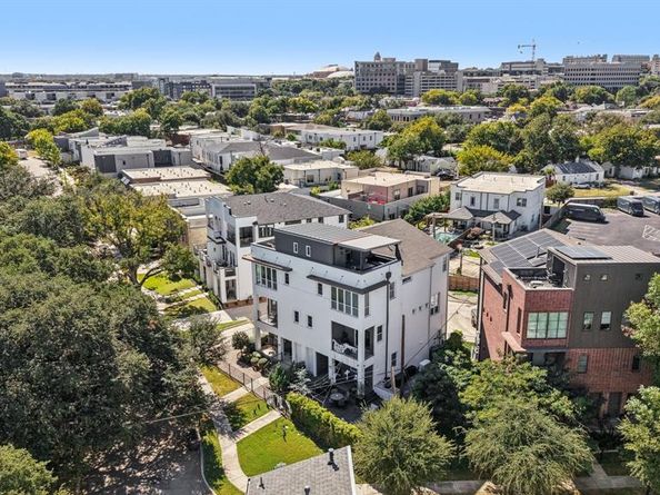 302  Wimberly Street , Fort Worth Texas 76107