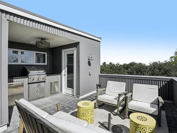 302  Wimberly Street , Fort Worth Texas 76107