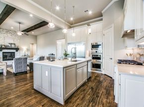 3200  Glenmore Avenue , Northlake Texas 76247