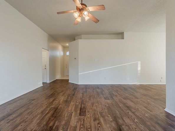1601  Mcgarry Lane , Mansfield Texas 76063