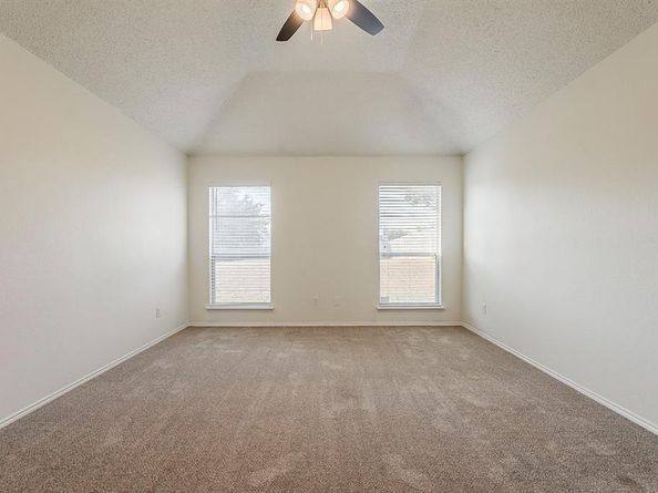 1601  Mcgarry Lane , Mansfield Texas 76063