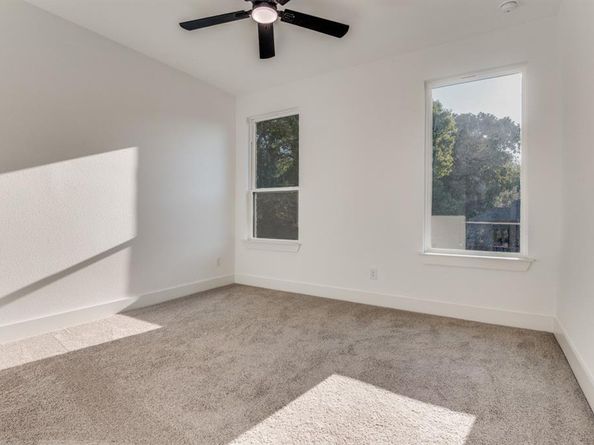 1700  Carriage Creek Drive , DeSoto Texas 75115