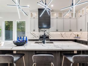 1700  Carriage Creek Drive , DeSoto Texas 75115