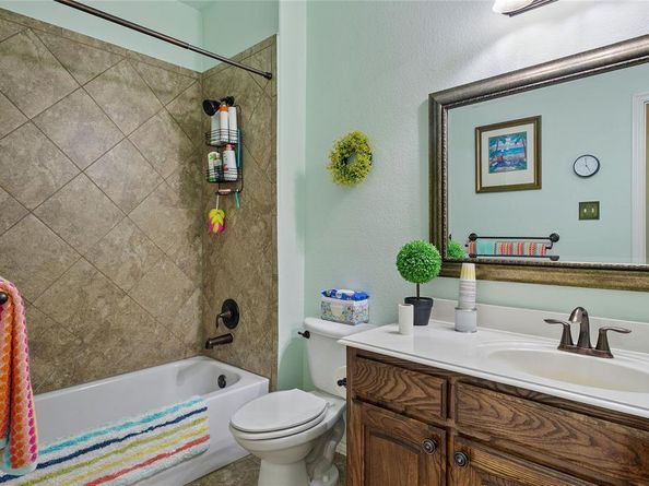 1800  Lancaster Gate  , Allen Texas 75013