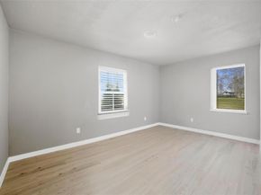 1012 W Grubb Drive , Mesquite Texas 75149