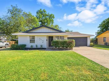 1012 W Grubb Drive 