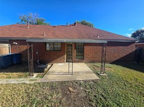 1301  Mallard Drive , DeSoto Texas 75115