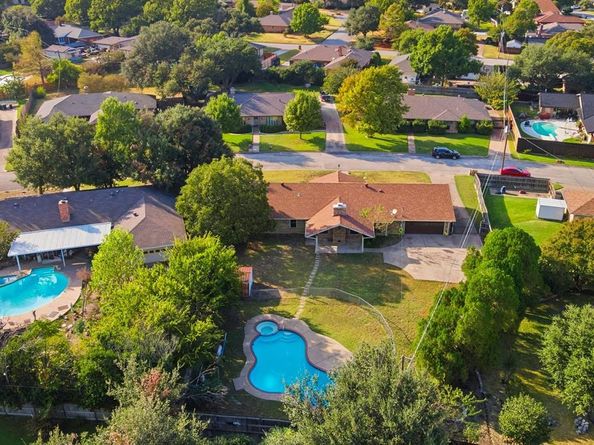 6709  Santiago Avenue , Fort Worth Texas 76133