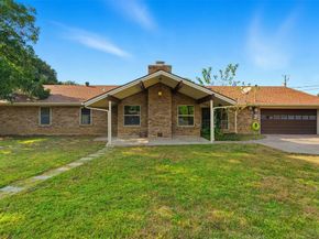 6709  Santiago Avenue , Fort Worth Texas 76133