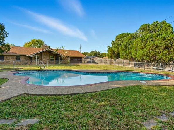 6709  Santiago Avenue , Fort Worth Texas 76133