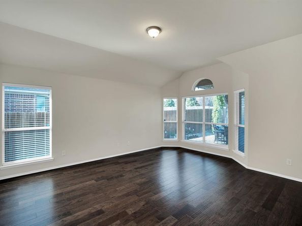 1015  Grover Court , Cedar Hill Texas 75104