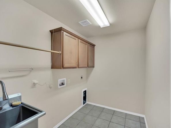 1015  Grover Court , Cedar Hill Texas 75104