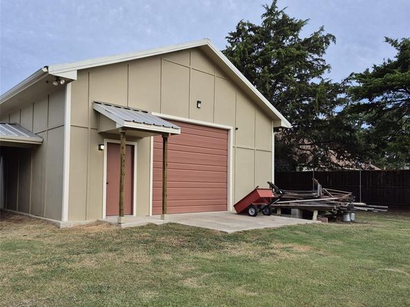 117  Maverick Trail , Oak Point Texas 75068