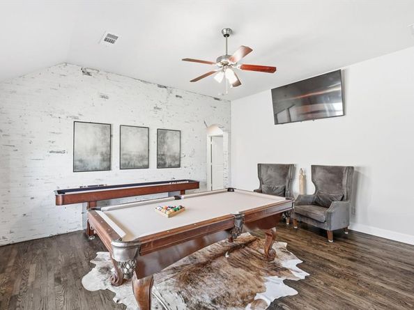 1030  Sheldon Road , Argyle Texas 76226