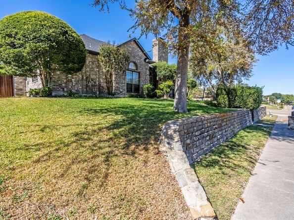 529  Bent Creek Drive , DeSoto Texas 75115