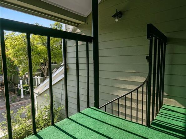 6220  Bentwood Trail  205, Dallas Texas 75252